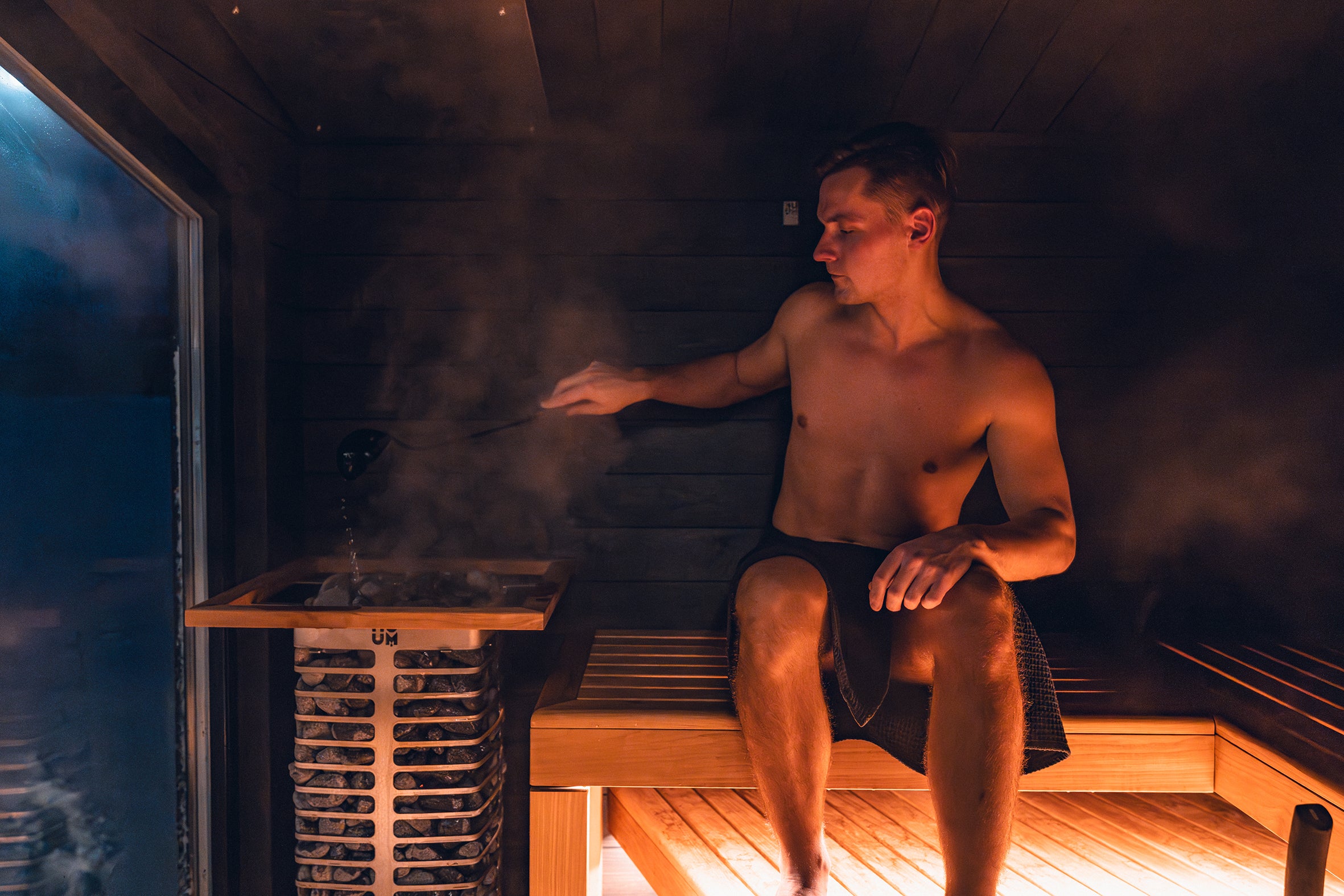 Auroom Terra Small Outdoor Sauna