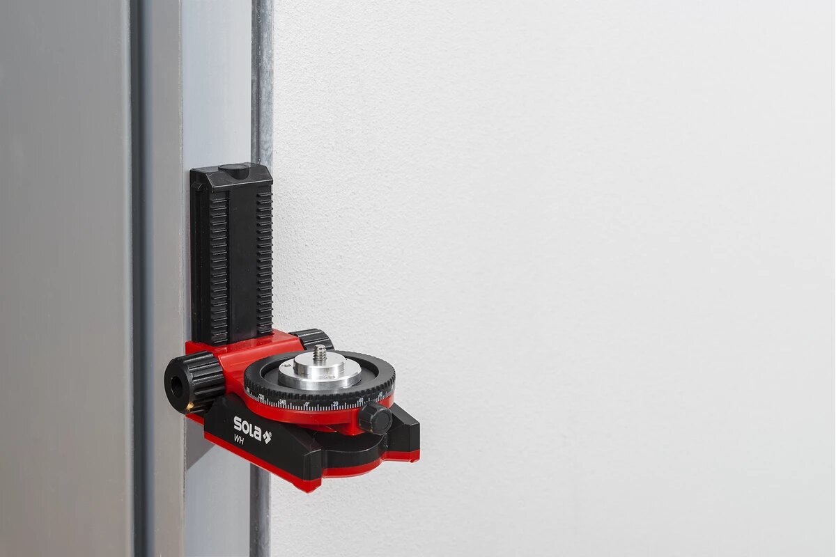 Wall Mount SOLA WH